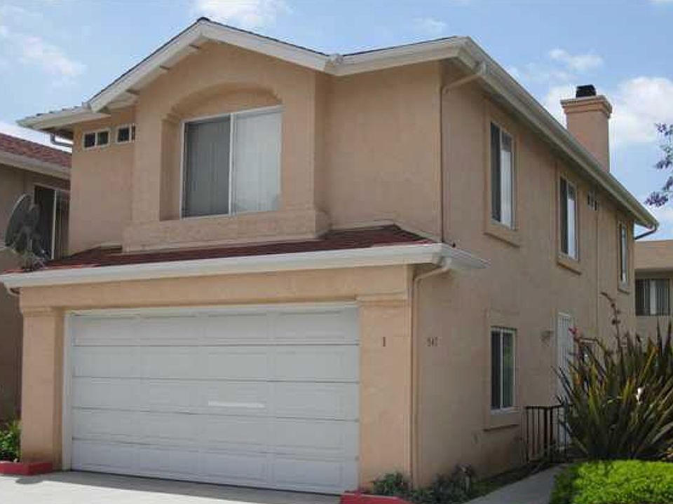 2nd image of 547 Hart Dr Unit 1