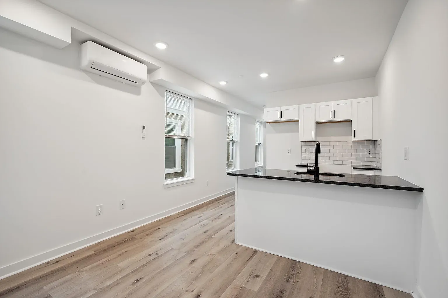 1 bed, 600 sqft, $1,195 — Photo 3