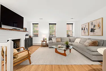 314 East 50th Street #1E image 1 of 10