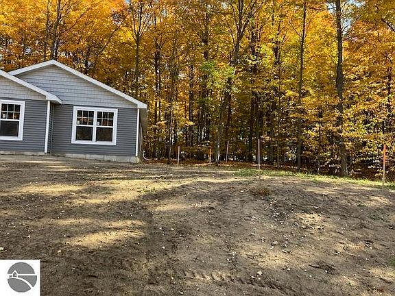2nd image of 2143 Remington Dr