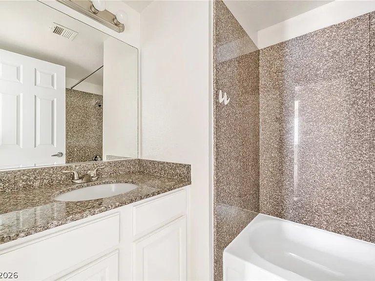 4360 Sandy River Dr #31 — Photo 16