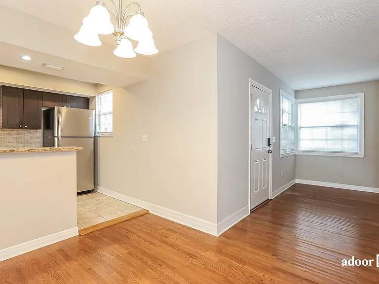 1204 Glen Laura Rd — Photo 4
