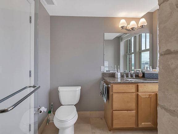 2nd image of 525 W Lafayette Blvd #14C