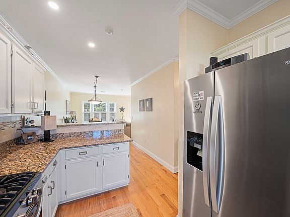 5th image of 267 Allerton Commons Ln #267