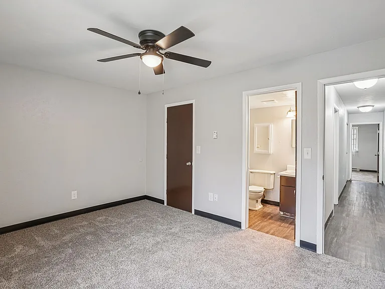 River Raisin Apartments — Photo 24