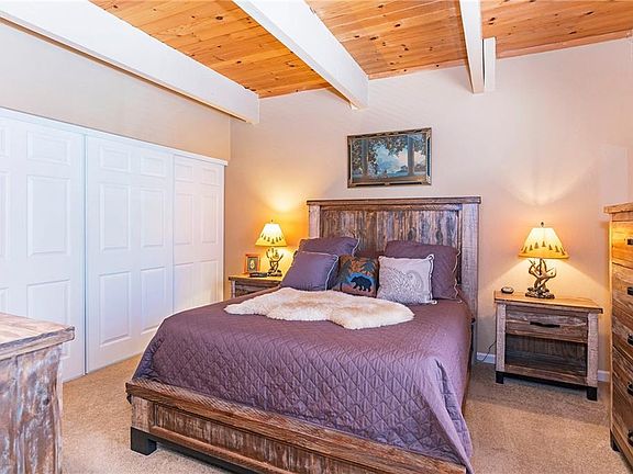 4th image of 930 Fairway Park Dr #5