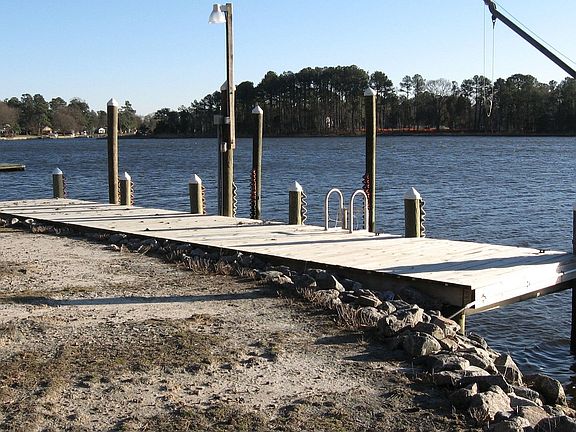 Dock and jetski lift