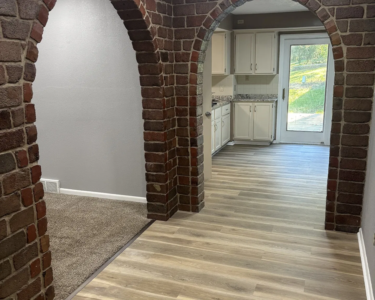 4 bed, 2029 sqft, $2,500 — Photo 3
