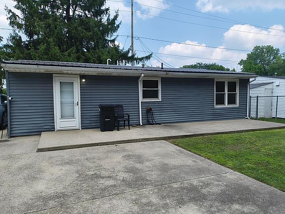 3rd image of 335 E Farming St
