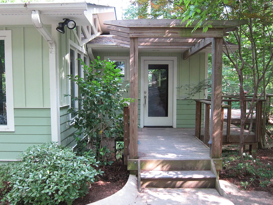 3 bed, 1850 sqft, $2,995 — Photo 2