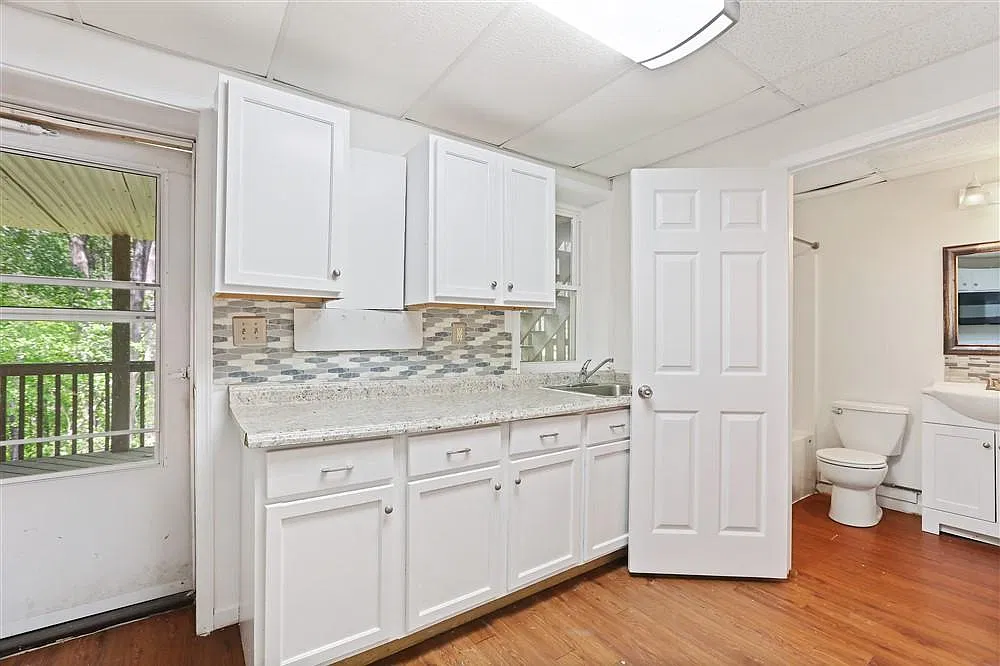 1 bed, $799 — Photo 4