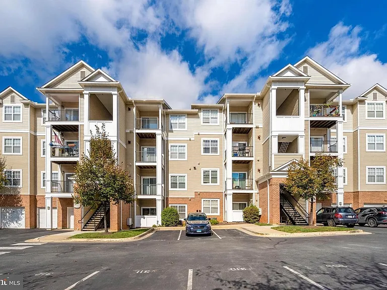 13501 Derry Glen Ct #103 — Photo 41