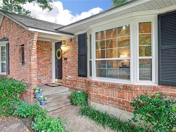 2nd image of 6236 Woodcrest Ln