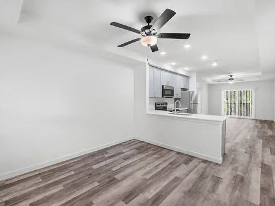 1st image of 3174 Oleander Ave