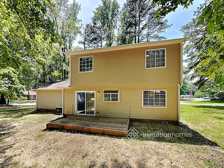 7025 Markway Dr — Photo 19