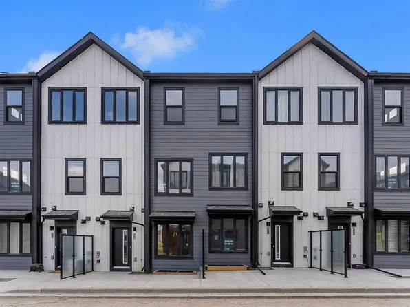 83 SW Arbour Lake Ct NW #1101B, Calgary, AB T3G 0H6