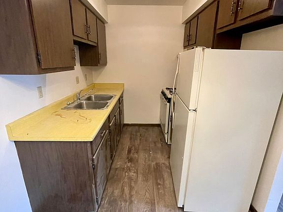 4th image of 11244 W National Ave APT 102