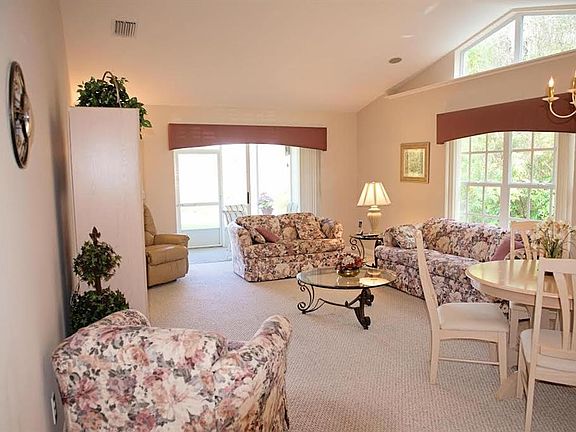 4th image of 6553 Gentle Ben Cir