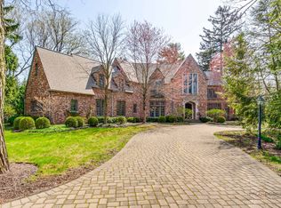 964 Lake Rd, Lake Forest, IL 60045