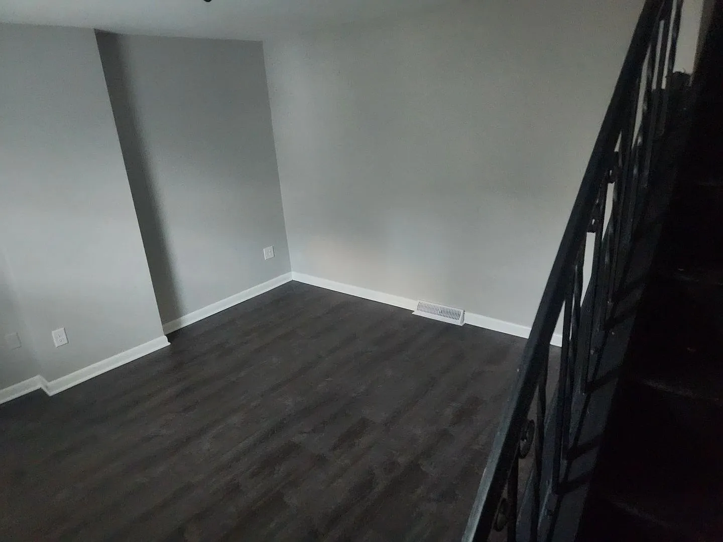 3 Bedroom 1 1/2 bath townhouse — Photo 3