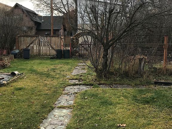 3rd image of 607 E Central Ave