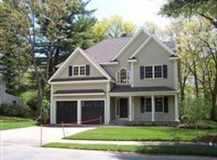 90 Mayo Rd, Wellesley, MA 02482