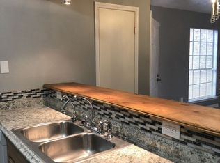2401 Sycamore Ave APT C1, Huntsville, TX 77340