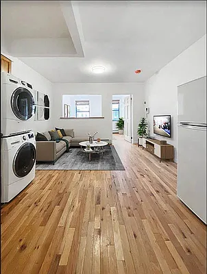 Rented by MOTION New York | media 6