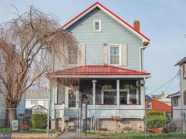 29 E Milford St, Mount Union, PA 17066