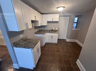 4402 W Washington Blvd #G, Chicago, IL 60624