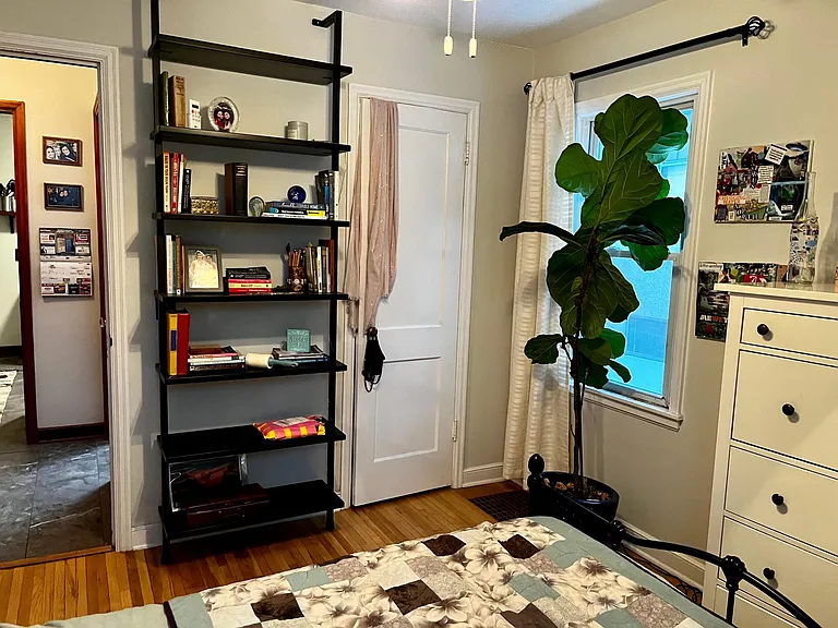 2524 Johnson St NE — Photo 15