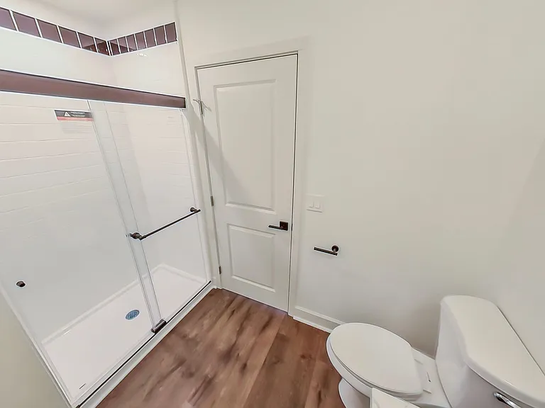 WLA 509 Park — Photo 12