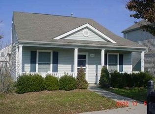 9612 River Trail Dr, Louisville, KY 40229