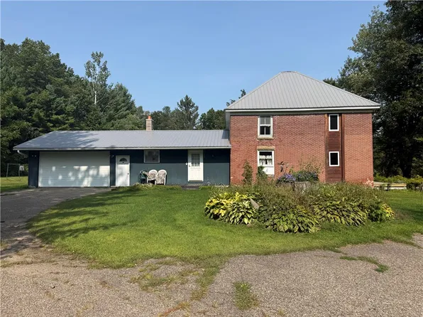 N3681 420th St, Menomonie, WI 54751