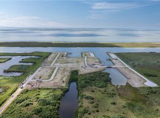 4 Gunnison Rd, Pt O Connor, TX 77982