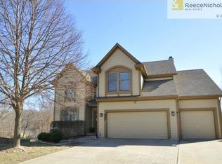 14625 W 70th Ter, Shawnee, KS 66216