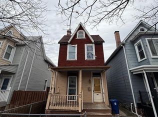 3113 Barclay St, Baltimore, MD 21218