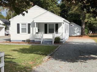 406 Stewart Ave, Clinton, NC 28328