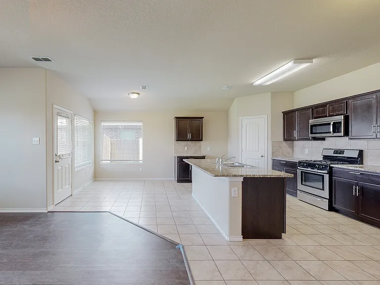 5140 Grayson Ridge Dr — Photo 28
