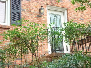 204 Sweetbriar Rd, Greenville, SC 29615