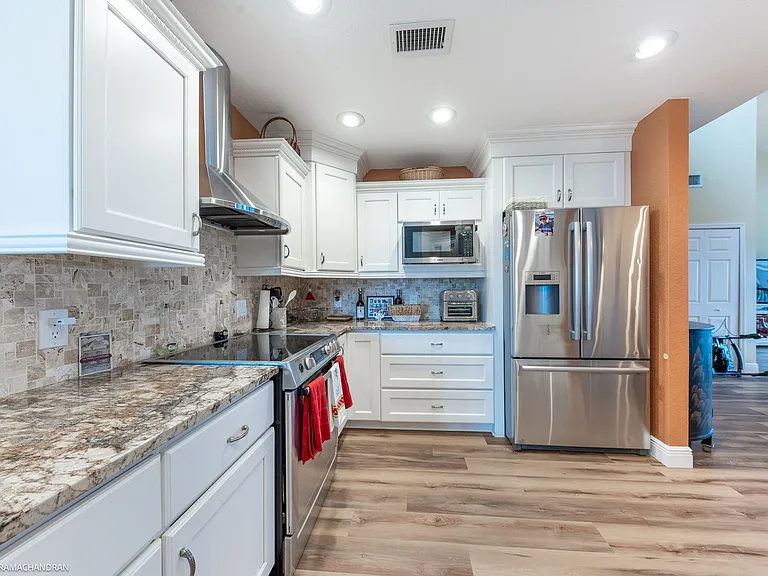 1801 Jamaica Way #331 — Photo 7