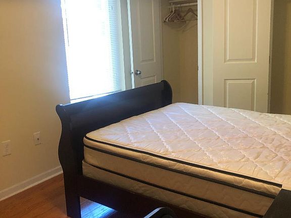 3rd image of 243 S 45th St #3