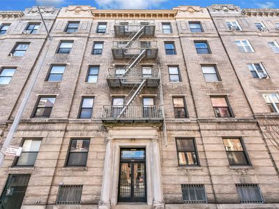 35-26 82 #31, Jackson Heights, NY, 11372