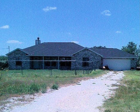 2nd image of 202 Shamrock Dr