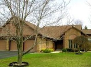 2668 Moreno Dr, Lansing, MI 48911