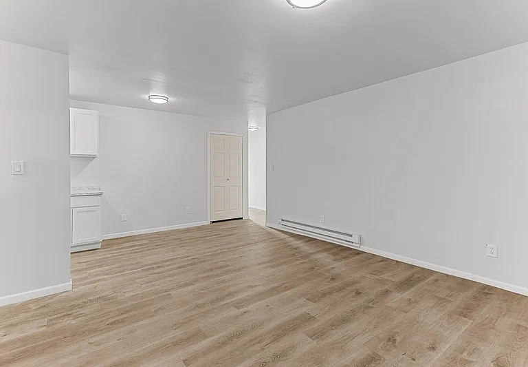 11411 Wyoming Ave #102 — Photo 6