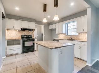 3304 Baird Dr, Edmond, OK 73013