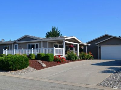 922 Sunrise Dr, Manson, WA, 98831