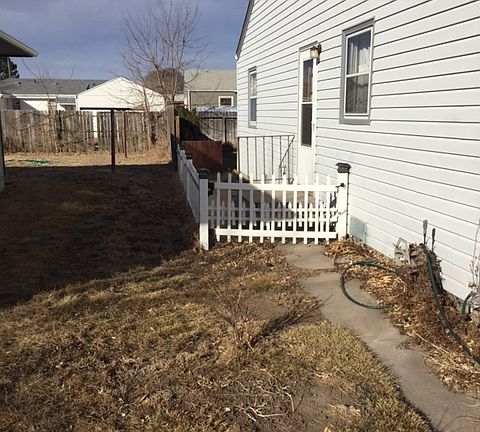 2nd image of 2044 11th Ave