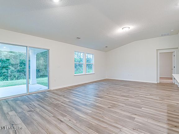 4th image of 2370 DALLAS CREEK LN